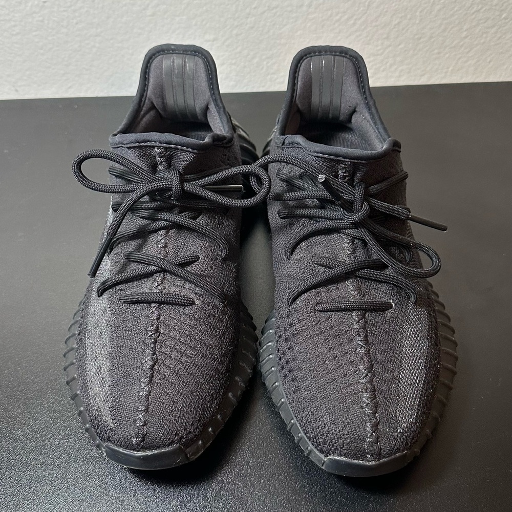 Unisex Adidas YEEZY BOOST 350 V2